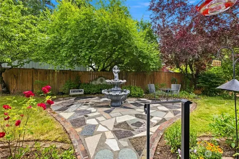 17424 SE 298th Street Kent WA 98042