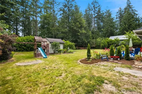 17424 SE 298th Street Kent WA 98042