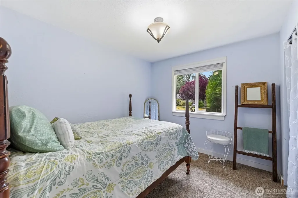 3428 Eagle Drive NE Olympia WA 98516