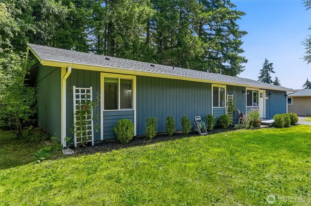 3428 Eagle Drive NE Olympia WA 98516