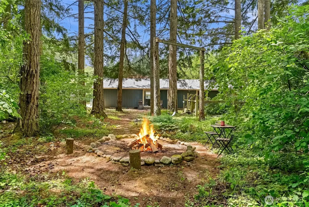 3428 Eagle Drive NE Olympia WA 98516