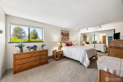 7324 N Skyview Place Tacoma WA 98406