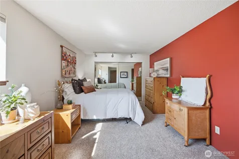 7324 N Skyview Place Tacoma WA 98406