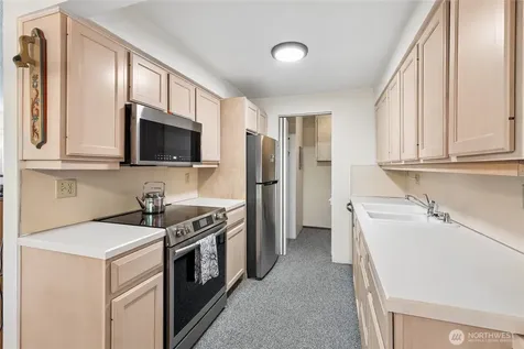 7324 N Skyview Place Tacoma WA 98406