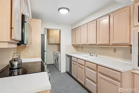 7324 N Skyview Place Tacoma WA 98406