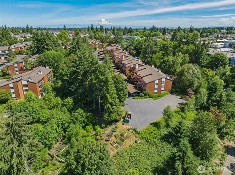 7324 N Skyview Place Tacoma WA 98406