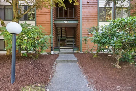 7324 N Skyview Place Tacoma WA 98406
