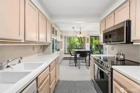 7324 N Skyview Place Tacoma WA 98406