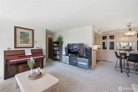 7324 N Skyview Place Tacoma WA 98406