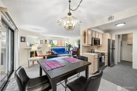 7324 N Skyview Place Tacoma WA 98406