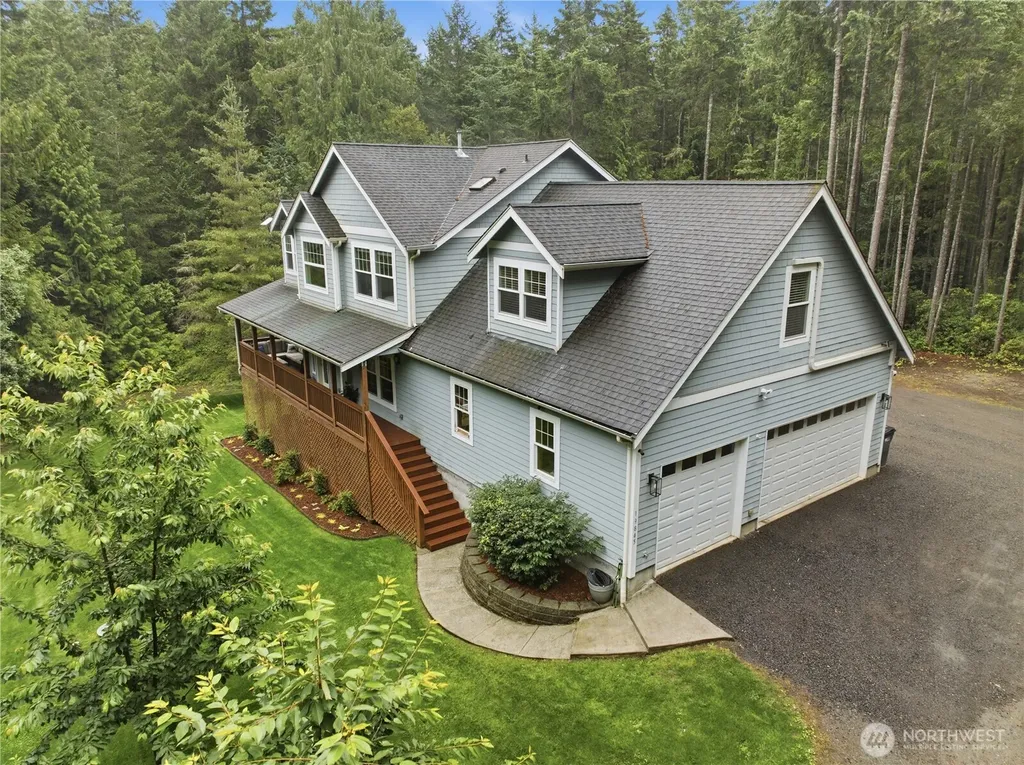 19845 Little Rude Avenue NW Poulsbo WA 98370