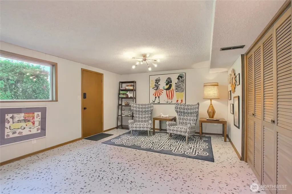 1754 N Narrows Drive Tacoma WA 98406