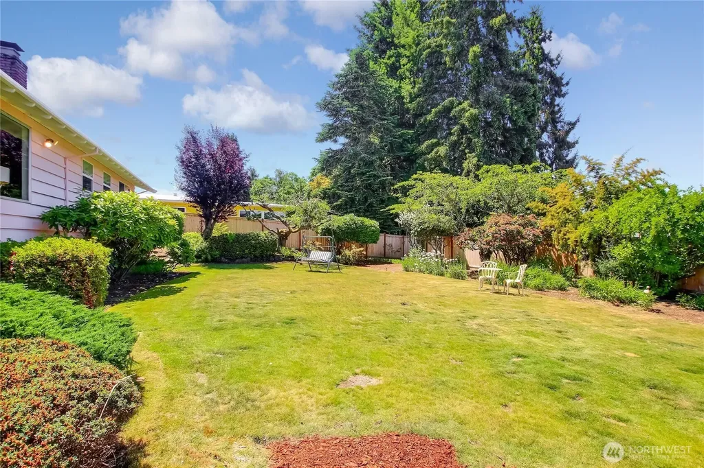 1754 N Narrows Drive Tacoma WA 98406