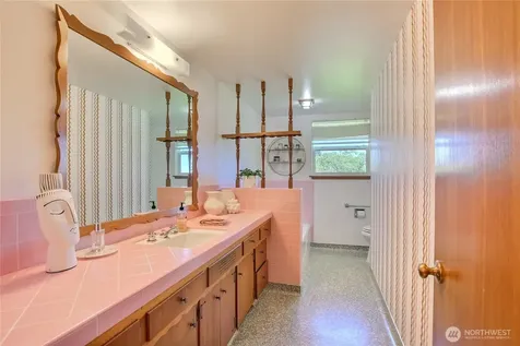 1754 N Narrows Drive Tacoma WA 98406