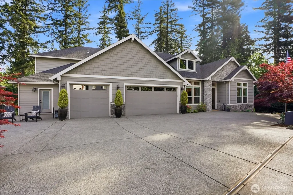 3011 NW Lake Road Camas WA 98607