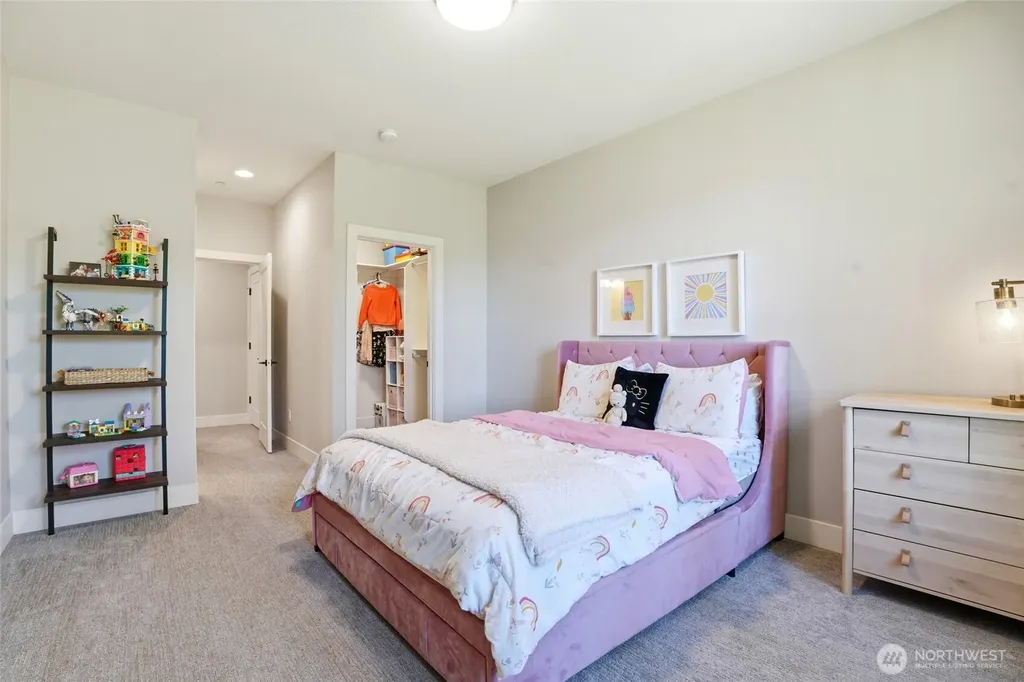 3011 NW Lake Road Camas WA 98607