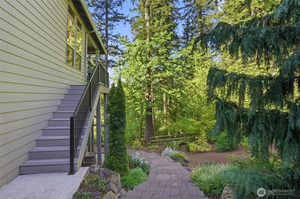 3011 NW Lake Road Camas WA 98607