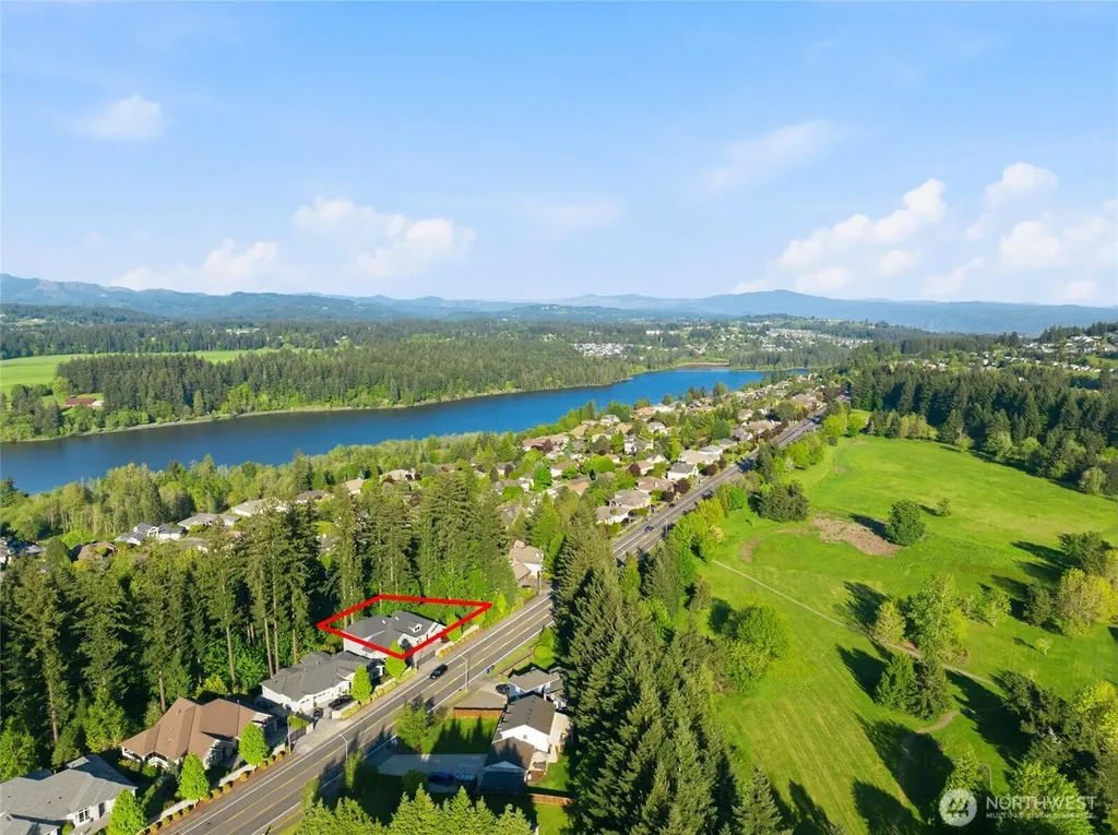 3011 NW Lake Road Camas WA 98607