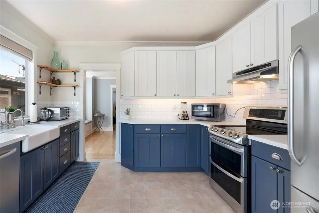 3936 Woodland Park Avenue N Seattle WA 98103