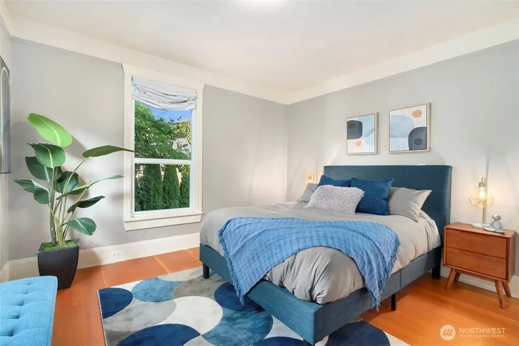 3936 Woodland Park Avenue N Seattle WA 98103