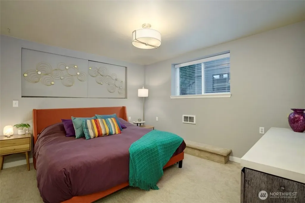 3936 Woodland Park Avenue N Seattle WA 98103