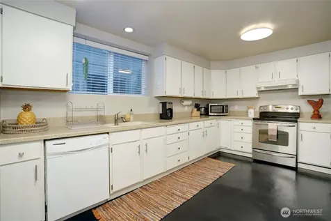3936 Woodland Park Avenue N Seattle WA 98103