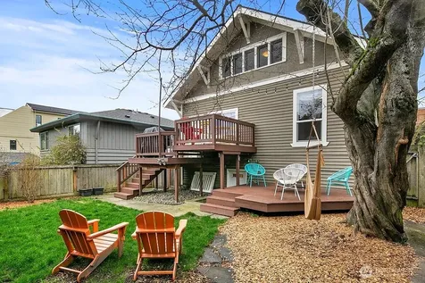 3936 Woodland Park Avenue N Seattle WA 98103