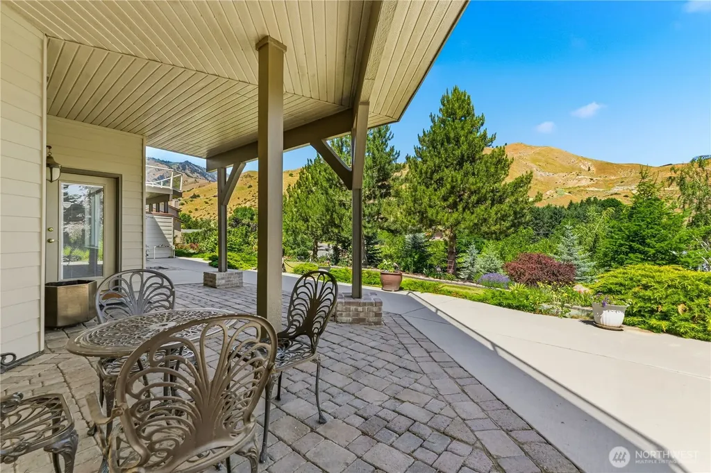 2777 Number 1 Canyon Road Wenatchee WA 98801