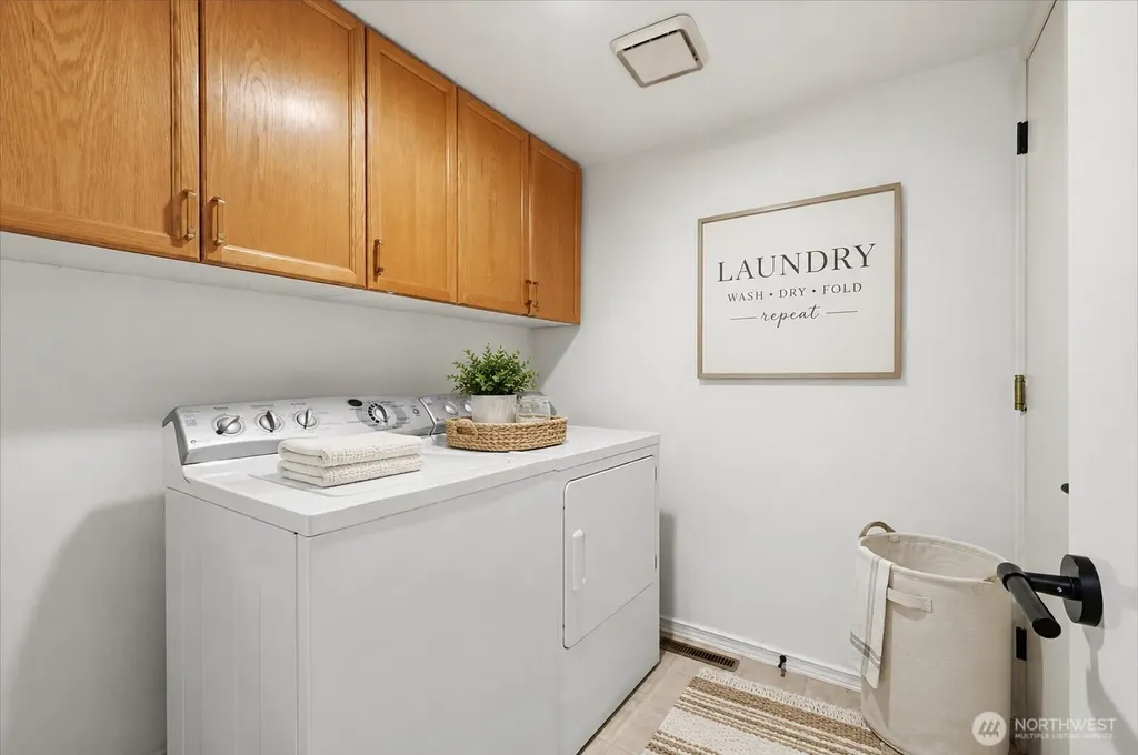 333 145th Place SE Bellevue WA 98007