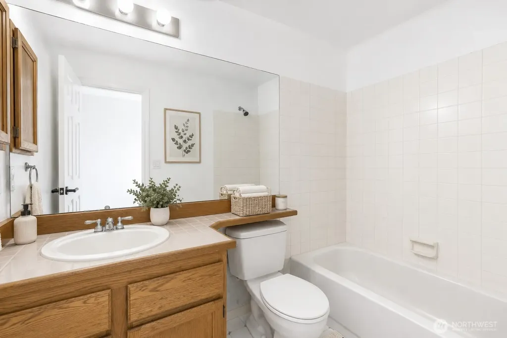333 145th Place SE Bellevue WA 98007