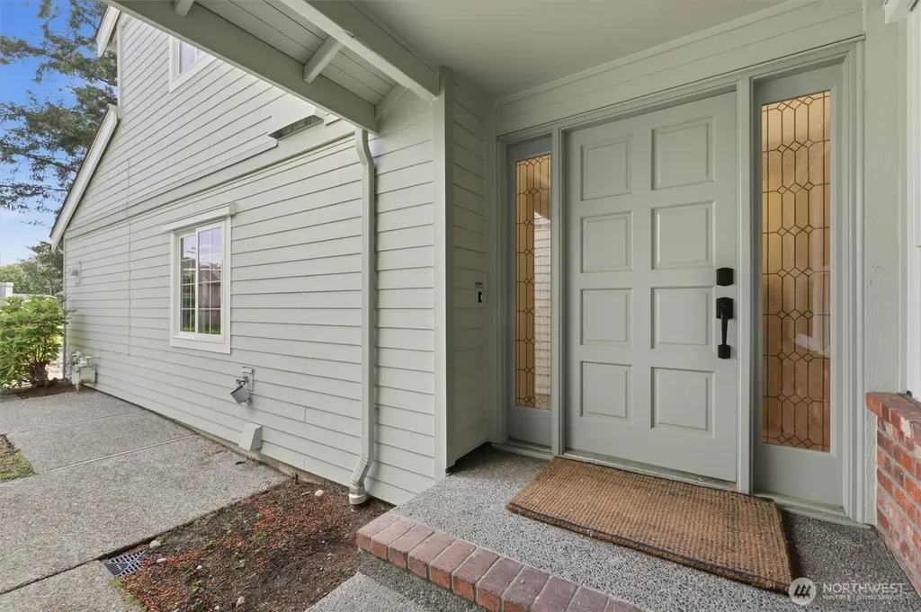 333 145th Place SE Bellevue WA 98007