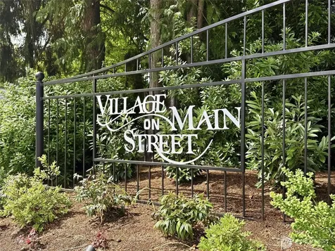 333 145th Place SE Bellevue WA 98007