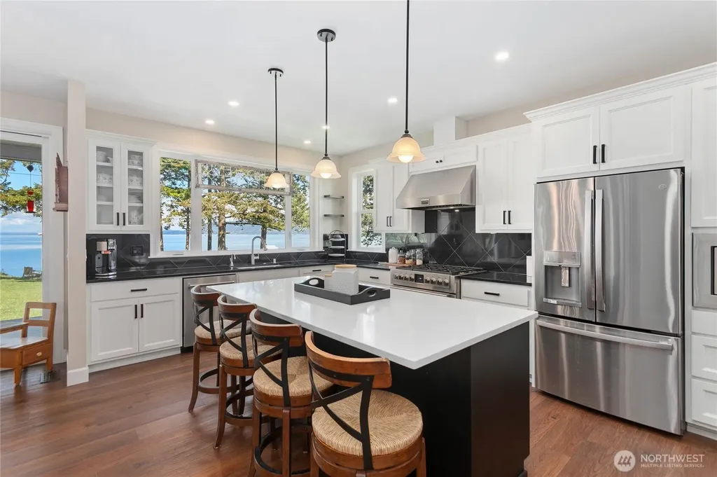 9367 Marshall Road Bow WA 98232