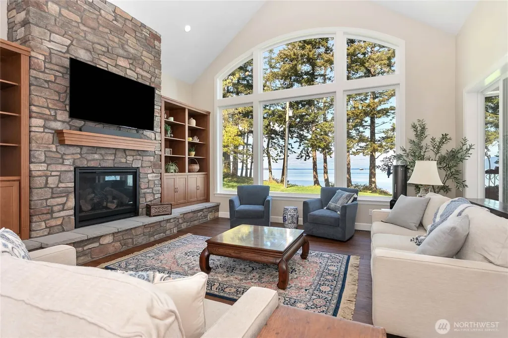9367 Marshall Road Bow WA 98232