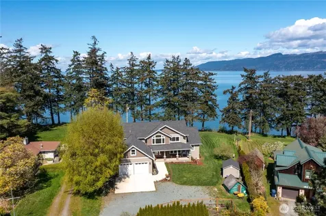9367 Marshall Road Bow WA 98232