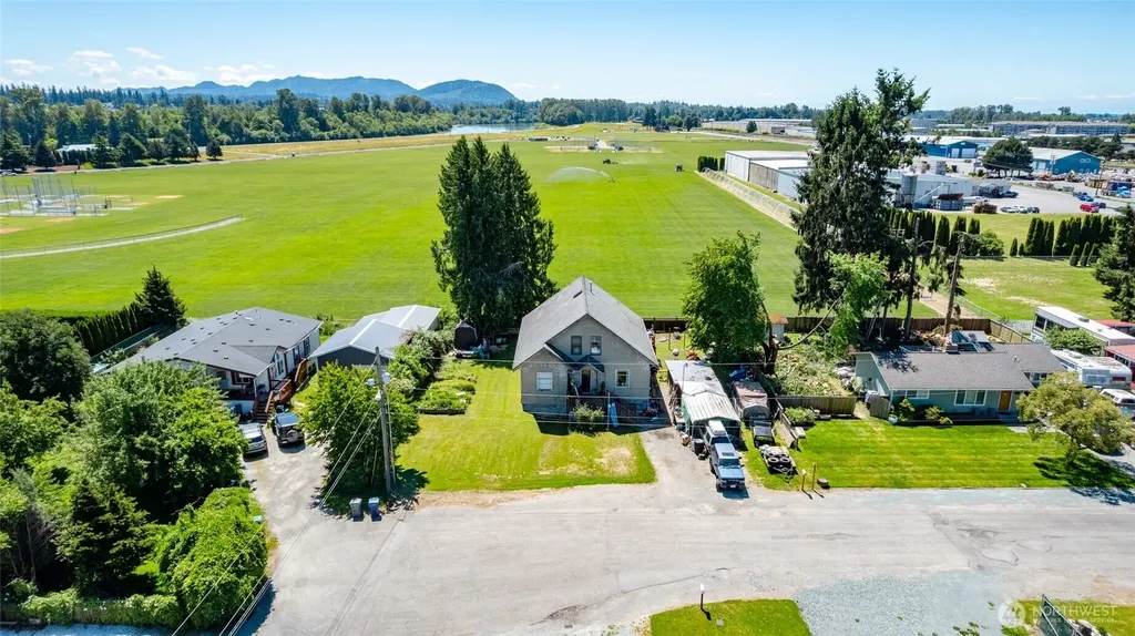 810 Cul De Sac Avenue Burlington WA 98233