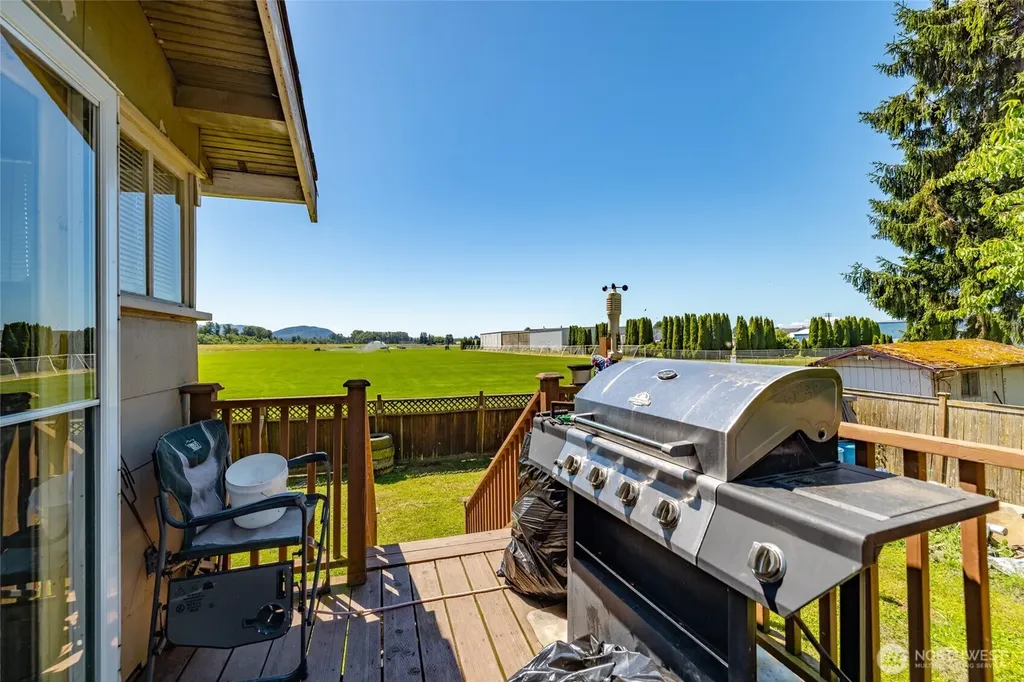 810 Cul De Sac Avenue Burlington WA 98233