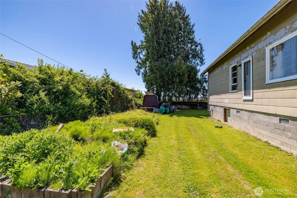 810 Cul De Sac Avenue Burlington WA 98233