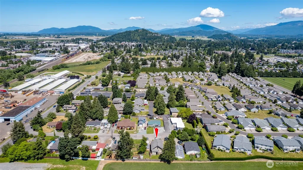 810 Cul De Sac Avenue Burlington WA 98233