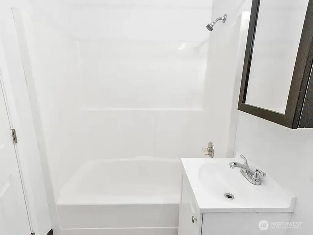 15408 74th Avenue E Puyallup WA 98375