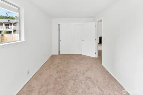 15408 74th Avenue E Puyallup WA 98375