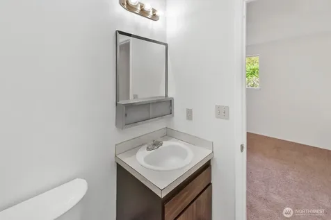 15408 74th Avenue E Puyallup WA 98375