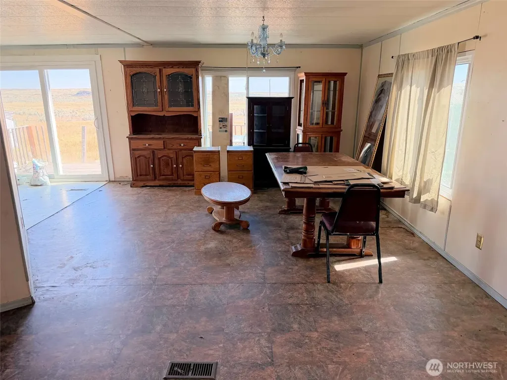 32498 Crick Road N Wilbur WA 99185