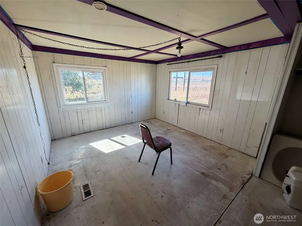 32498 Crick Road N Wilbur WA 99185