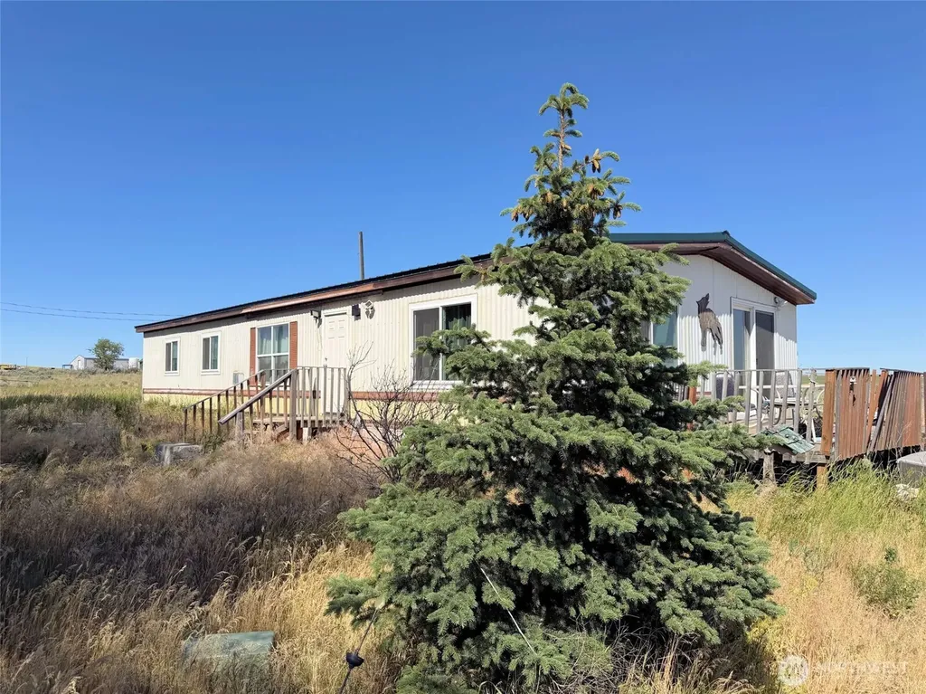 32498 Crick Road N Wilbur WA 99185