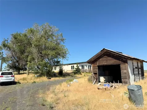 32498 Crick Road N Wilbur WA 99185