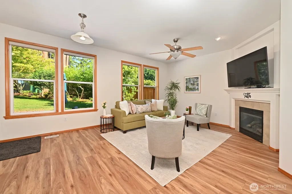 6025 195th Avenue E Bonney Lake WA 98391
