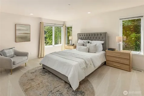 9210 Parkwood Ridge Road Mercer Island WA 98040