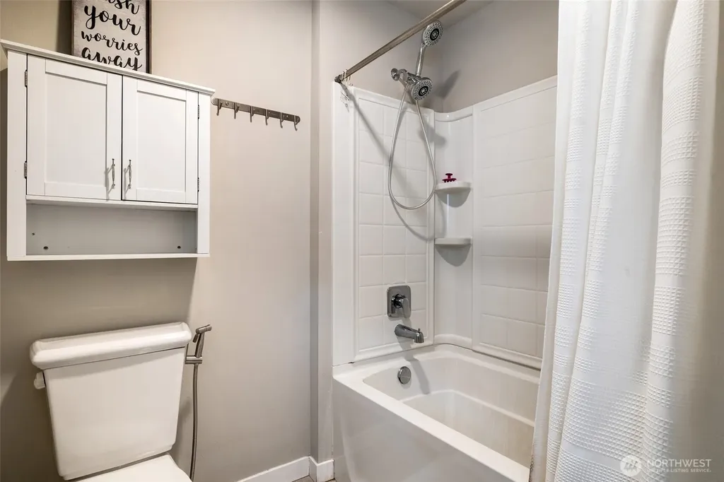15259 127th Place NE Woodinville WA 98072