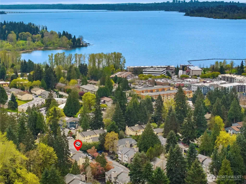 12024 101st Avenue NE Kirkland WA 98034